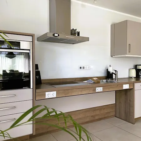 Hus Strungud Eg, Strandstrasse Apartman