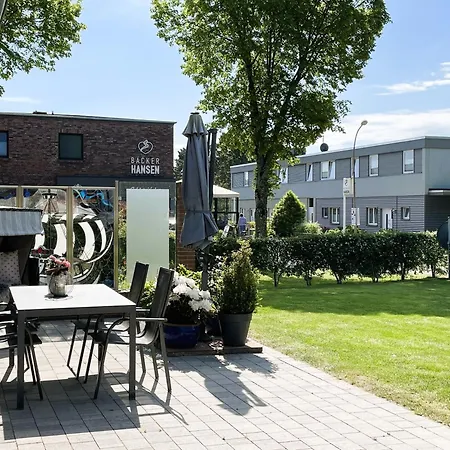 Hus Strungud Eg, Strandstrasse